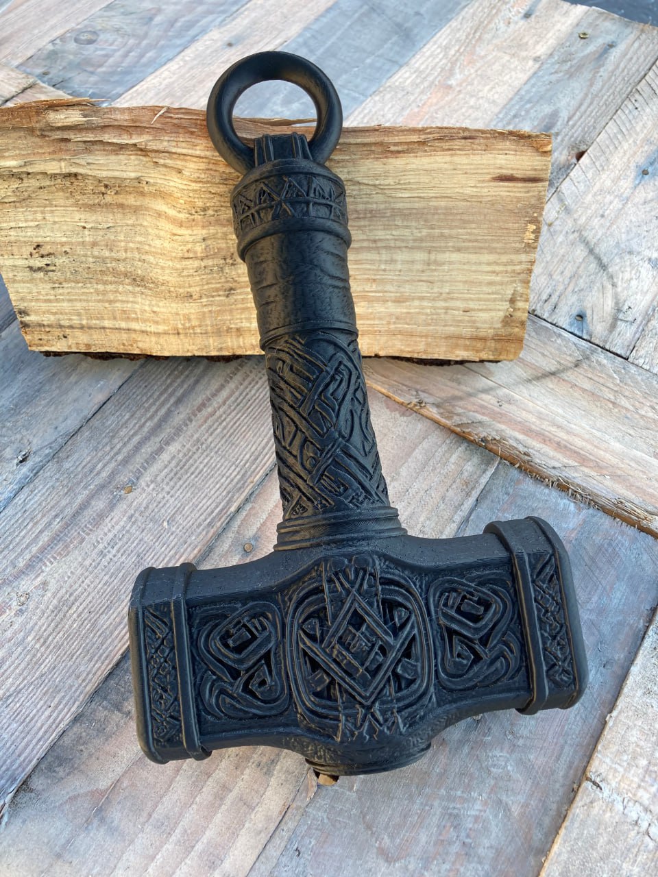 Wikinger Hammer 3D Printing STL Files, 3D Printable Statue Design